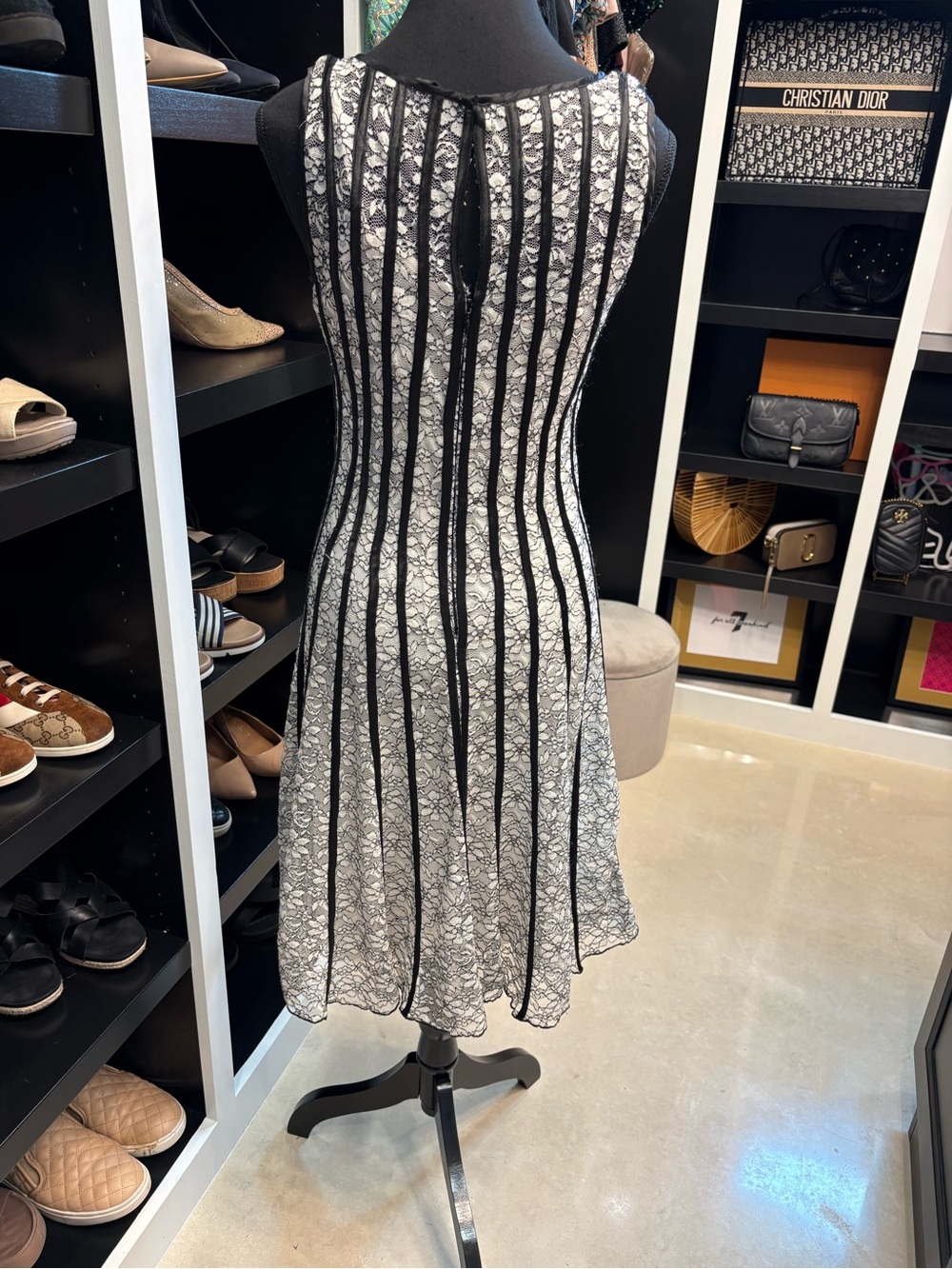 SLNY Black and White Sleeveless Striped Lace Midi Dress - Picture 4 of 11